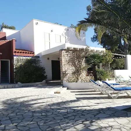 Madrugada Holiday home Calafat
