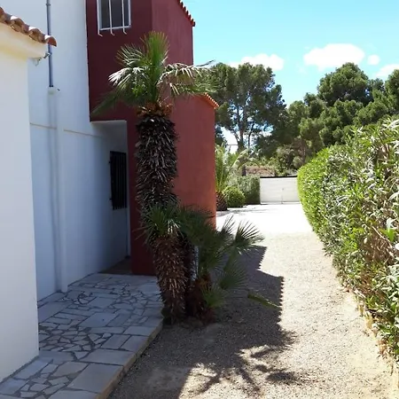 Madrugada Holiday home Calafat